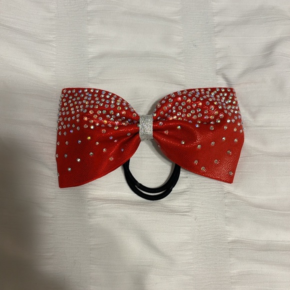 EUC Minnie & Mickey Mouse theme red and silver sequin bows- 2 pack - Picture 5 of 8